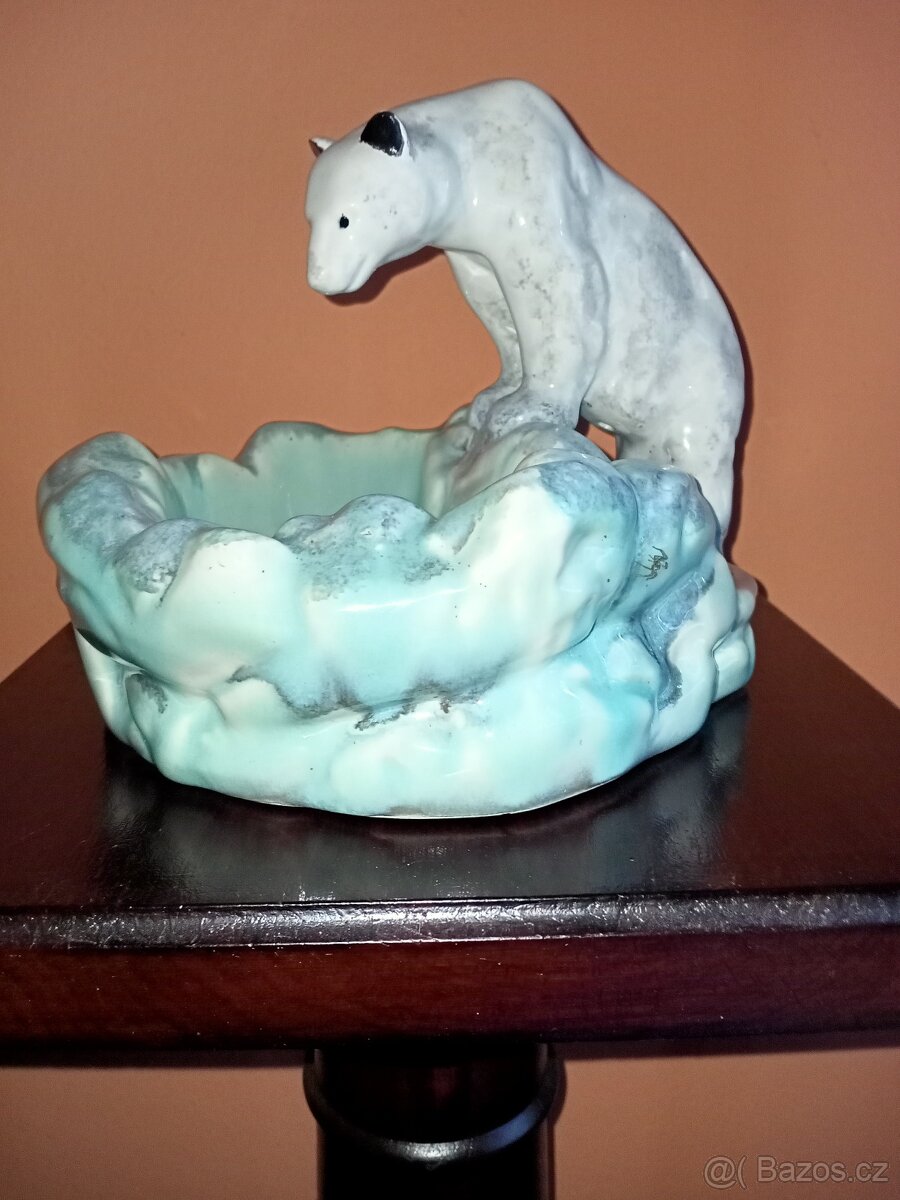 Popelník s medvědem. z.n DITMAR URBACH V.20cm Š.21 cm super - 4