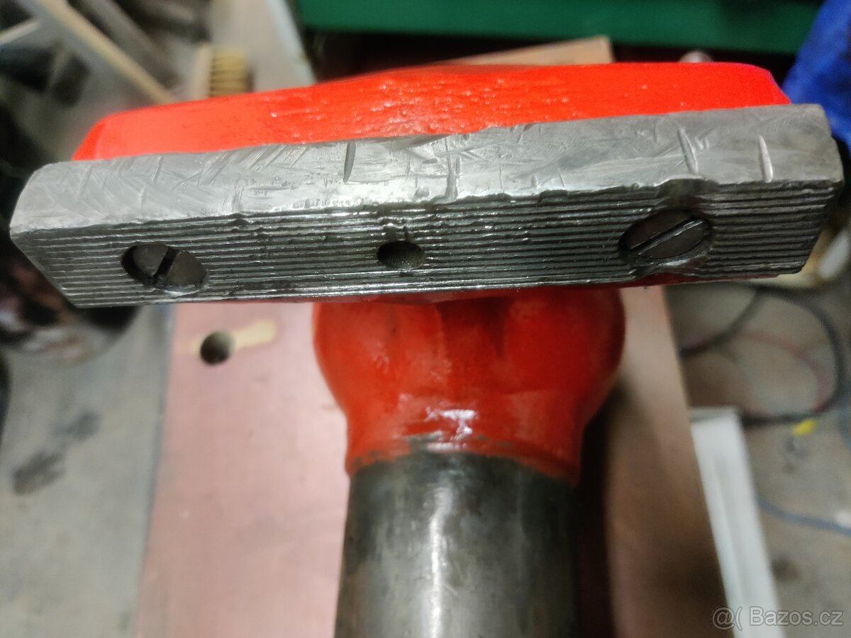 Svěrák York 150 - 4