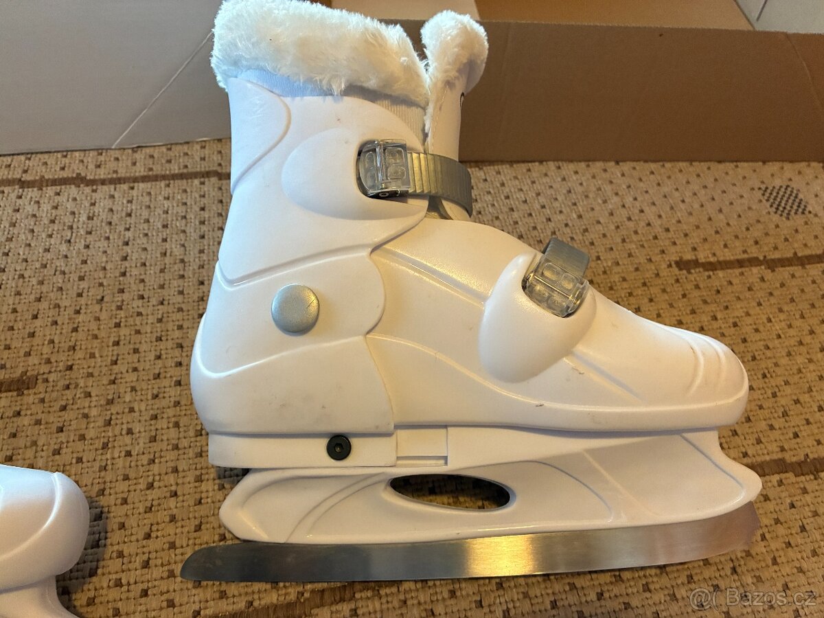 Dívčí lední brusle - 4