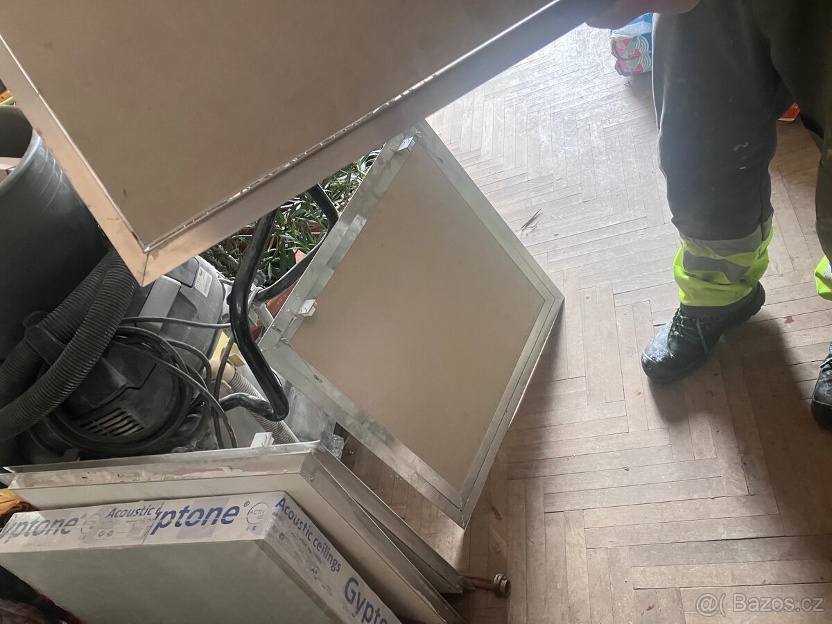 Sdk revizní dvířka - 4