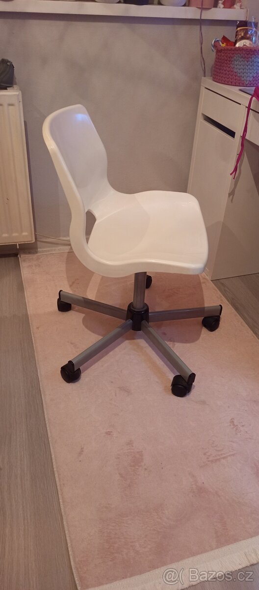 Židle na kolečkách - 4