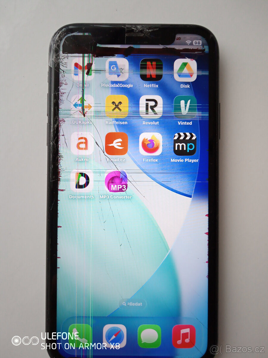 Apple iPhone 11 - 4