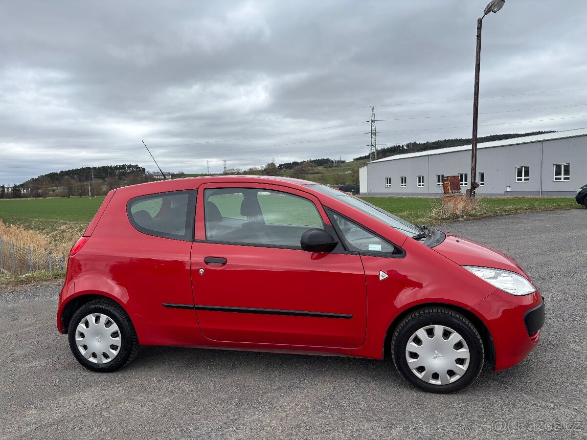 Mitsubishi Colt 1.1i - 4