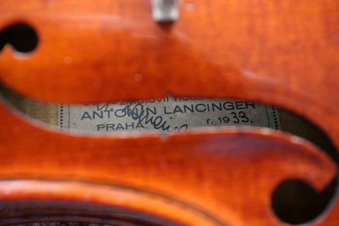 Rozprodej sbírky smyčcových nástrojů - 4