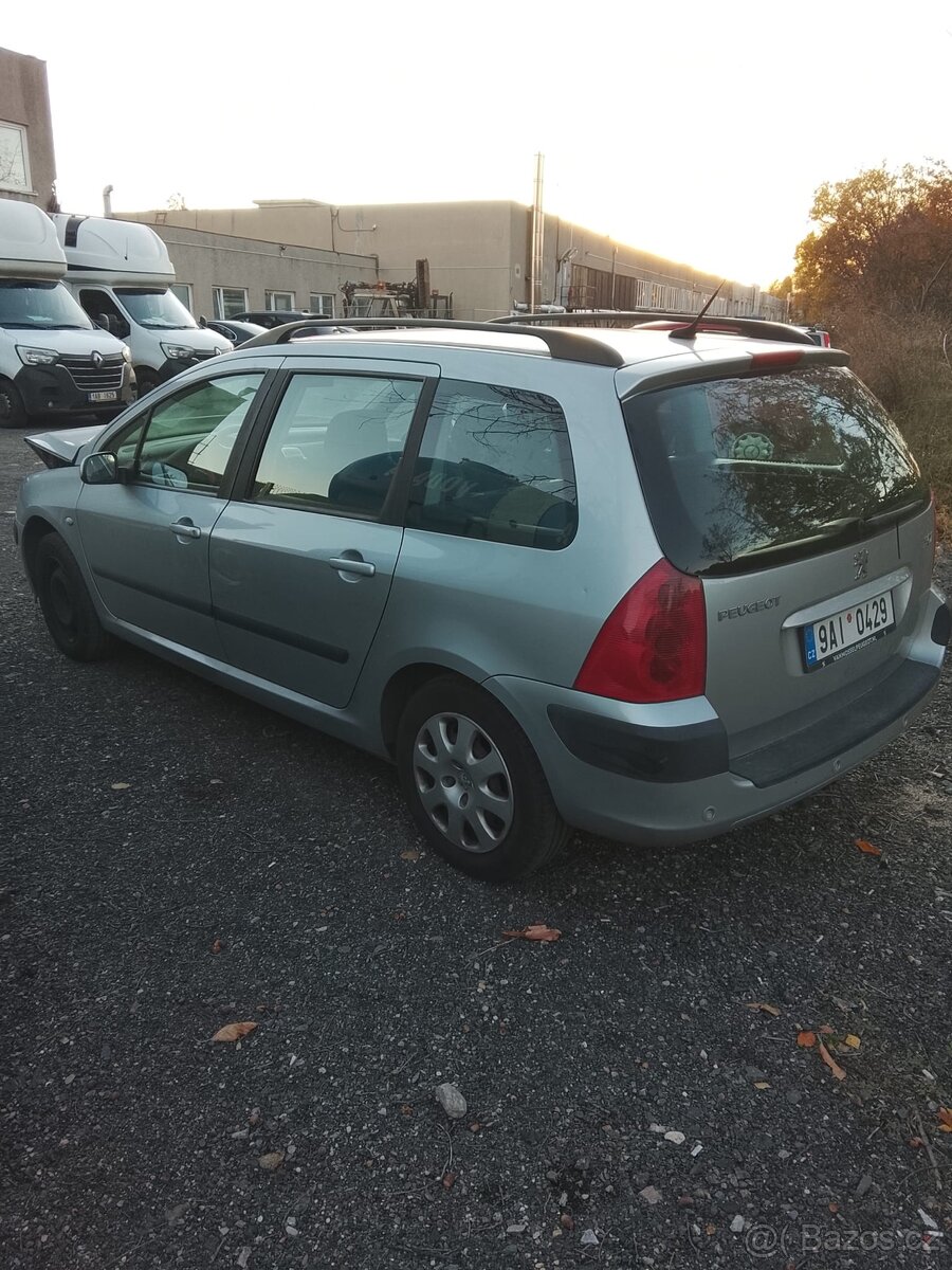 Peugeot 307 Automat ( 1.6 , 16V, 80kw) - 4