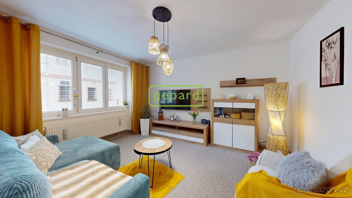 Byt 2+1 v okresním městě Teplice - 4