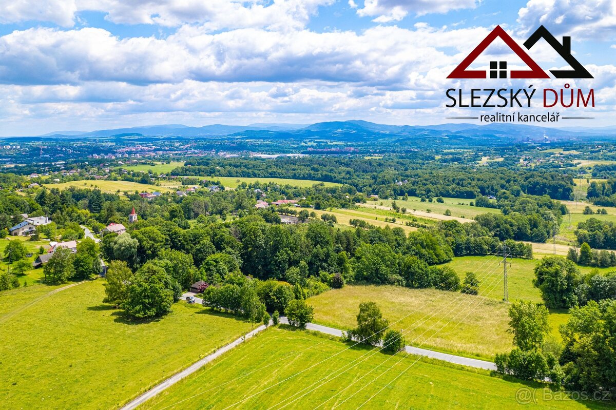 Pozemek 8.390 m² s možností výstavby RD, výhled na Beskydy, - 4