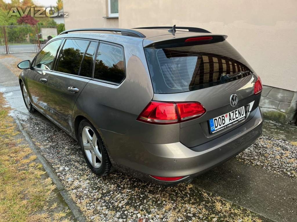 Volkswagen Golf kombi 1,6 TDI 81 KW NEZÁVISLÉ TOPENÍ, SENZOR - 4