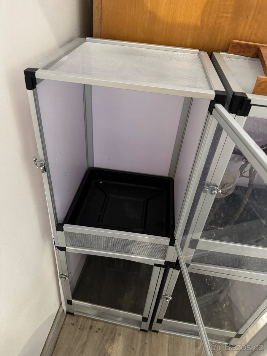 Prodám terárium 4ks - 4