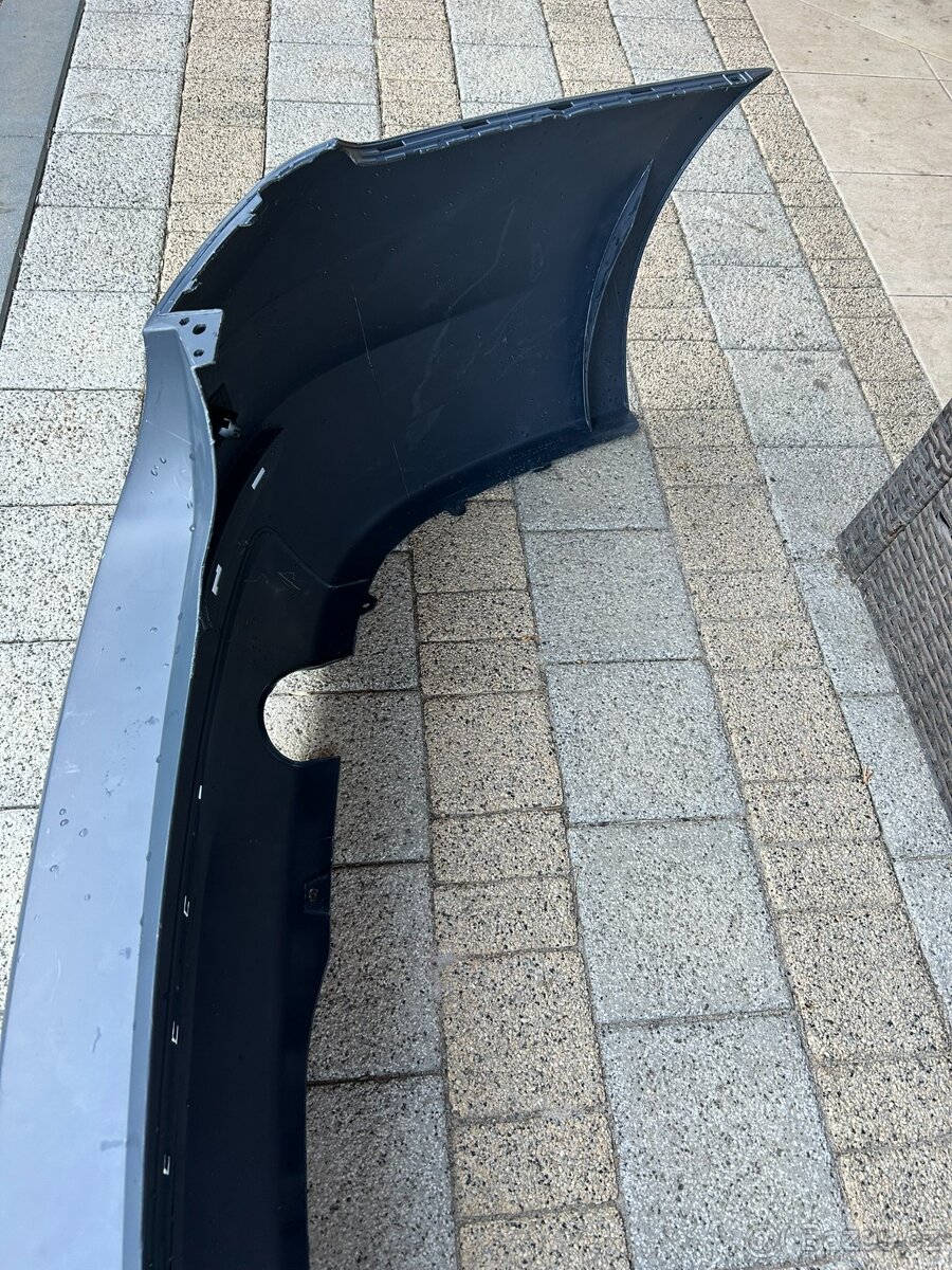 Nárazník BMW F30, F31, F80 - 4