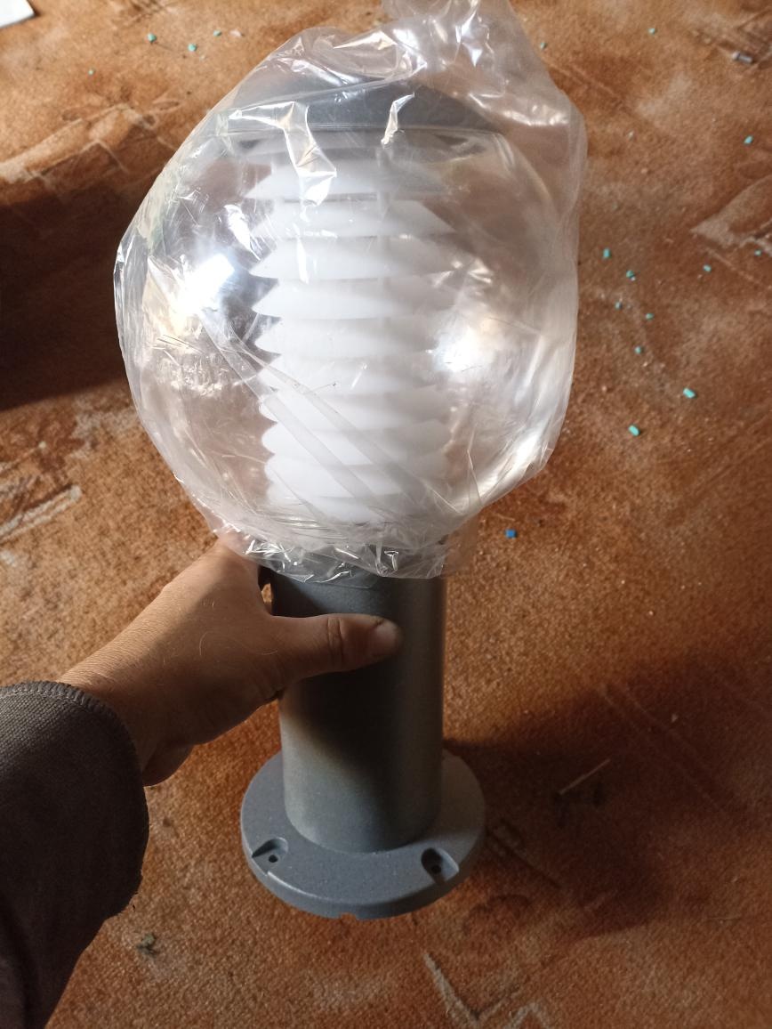 2x nepoužité světlo dle foto - - 4