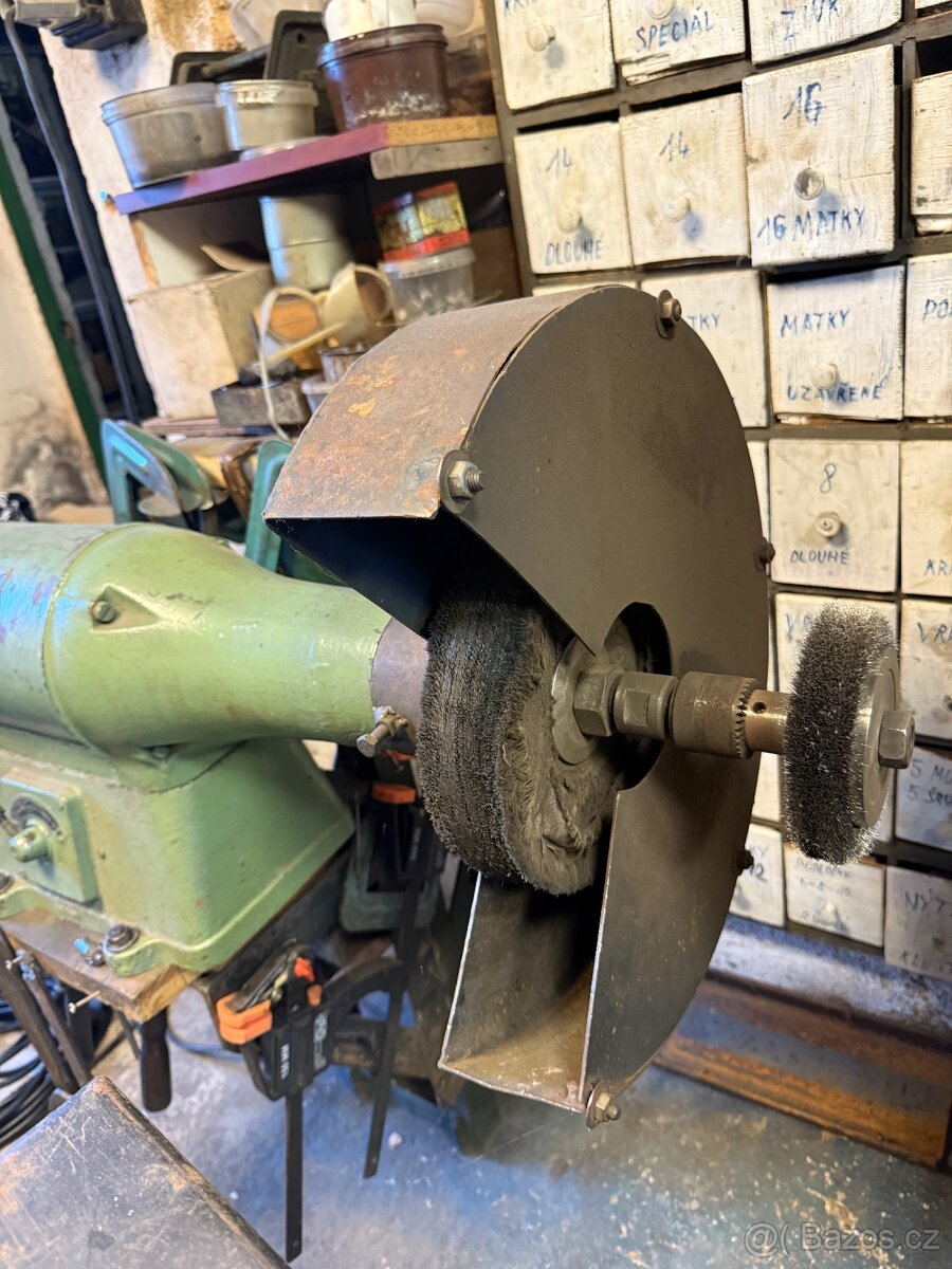 Dvojkotoučová leštička / bruska AEG - 4