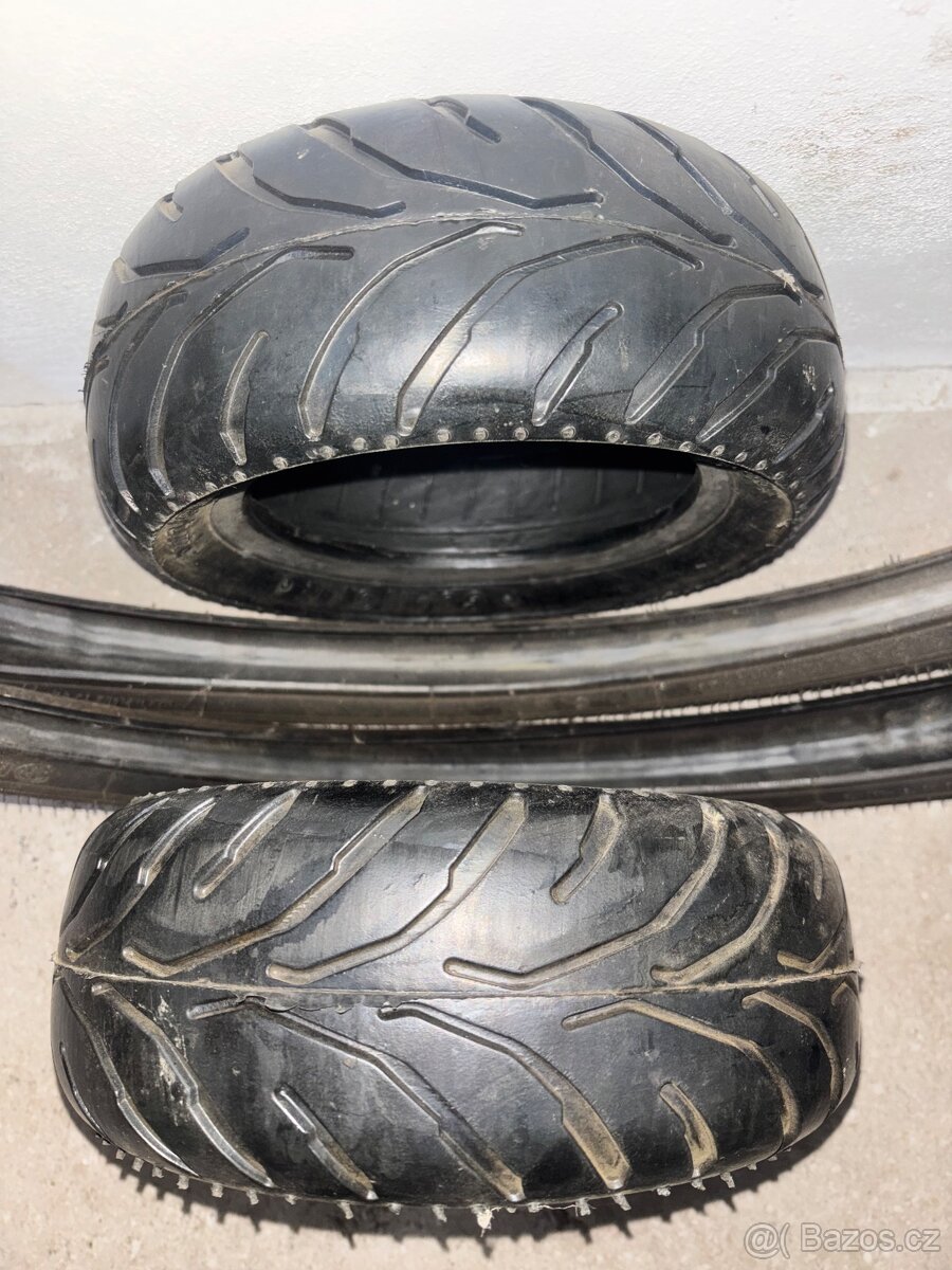 Pláště na kolo s dušemi. - 4