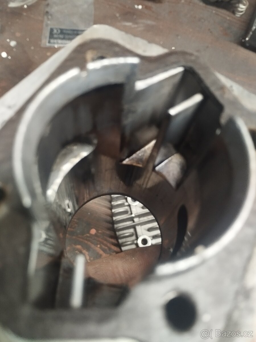 motor a díly na motokolo - 4