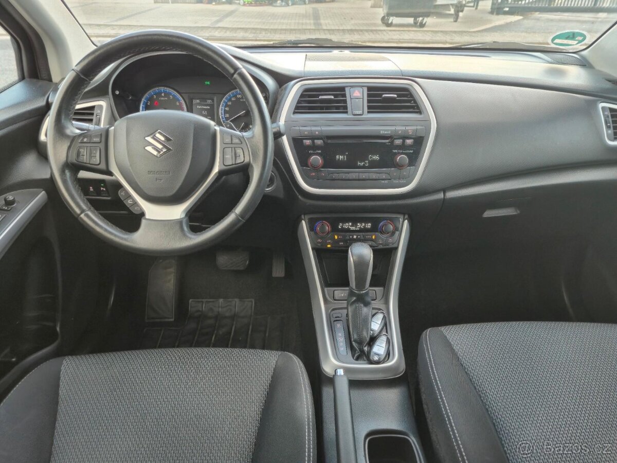 Suzuki Sx4 S-cross 1.6 vvt automat benzín - 4