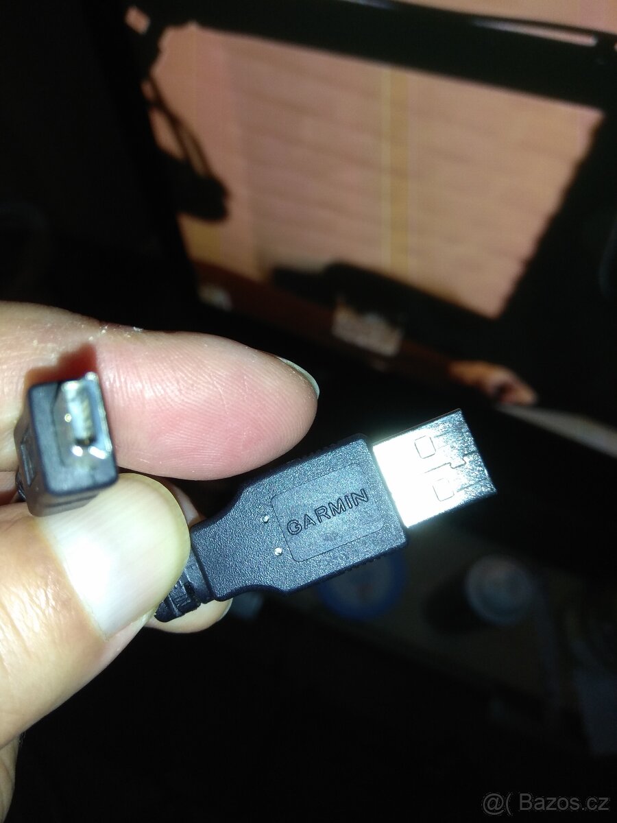 Garmin starší řady 24xx Origo PC kabel - 4