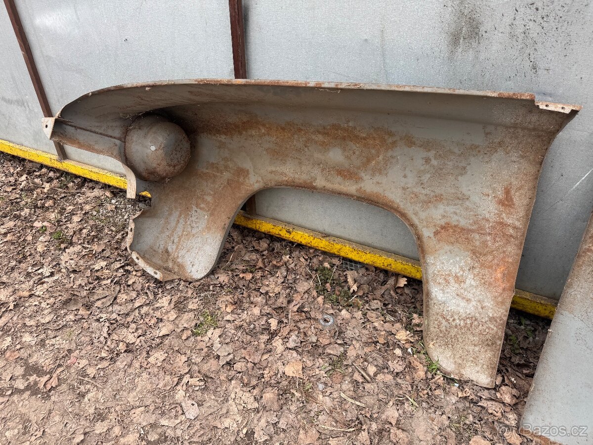 Blatníky Warburg 311 levý a pravý - 4