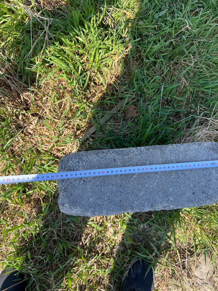 Sloupek, schod, palisády - 4