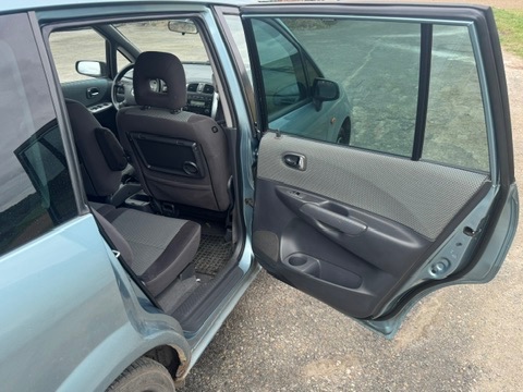 Prodám Mazda Premacy - 4
