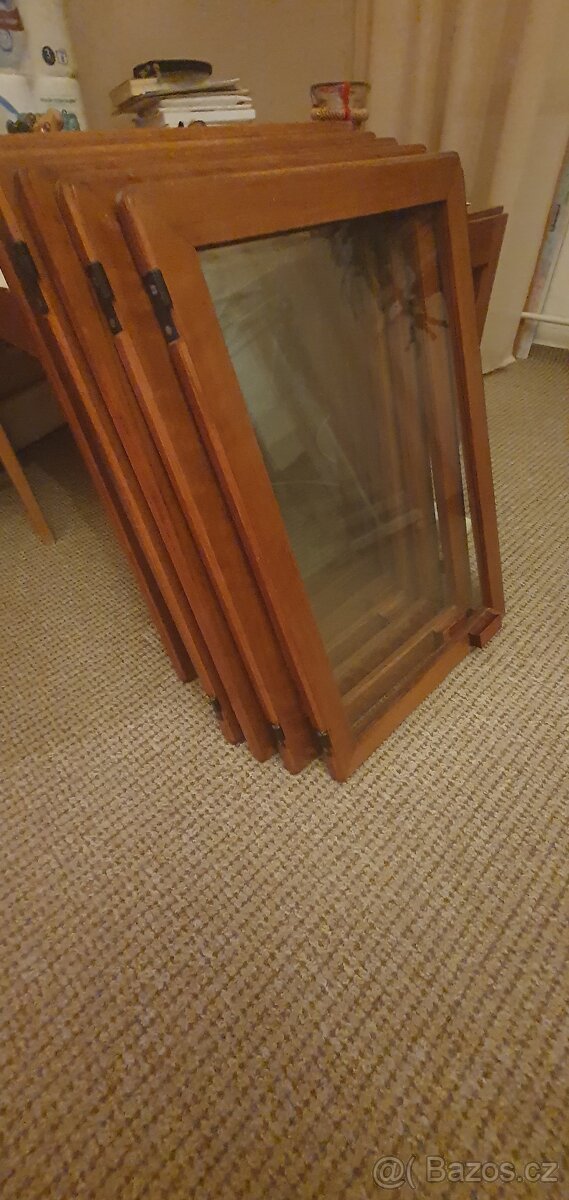 Nábytek, obývací stěna - 4