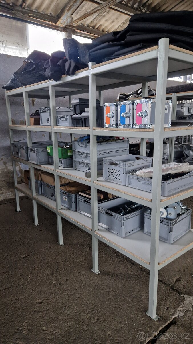 Bytelné regály - 4