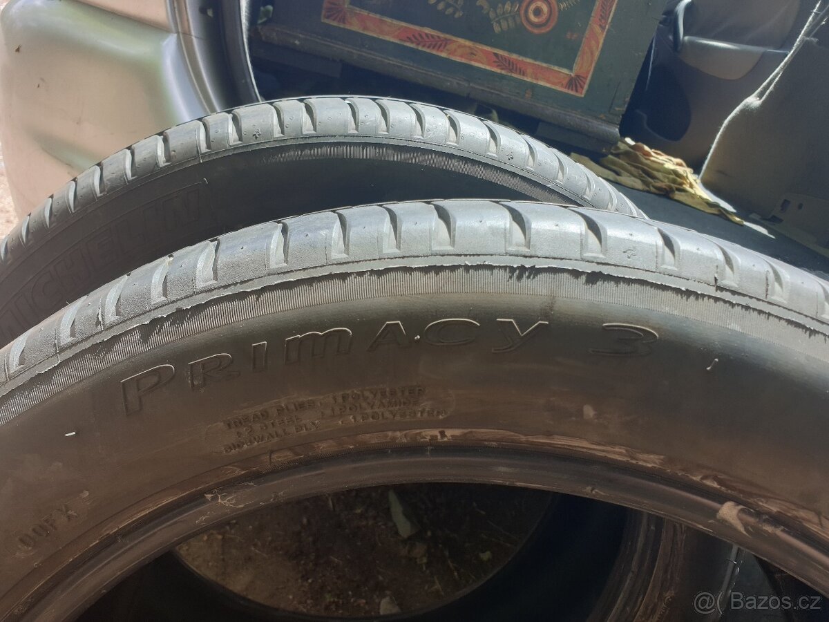Michelin 225/50/18 - 4