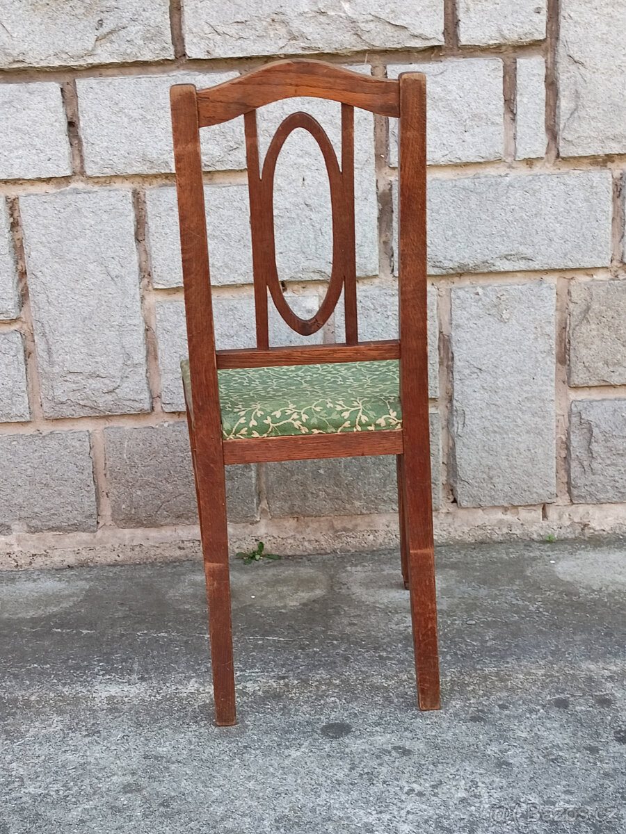 Historické dubové židle s čalouněním - 4