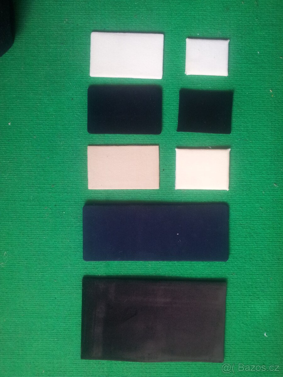 Sametové bižuterní karty, kartičky na odznaky - 4