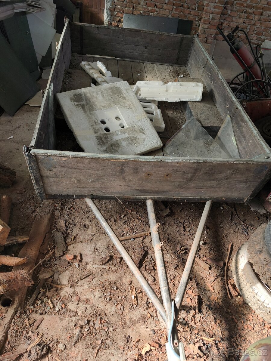 Přívěsny vozík bez tp - 4