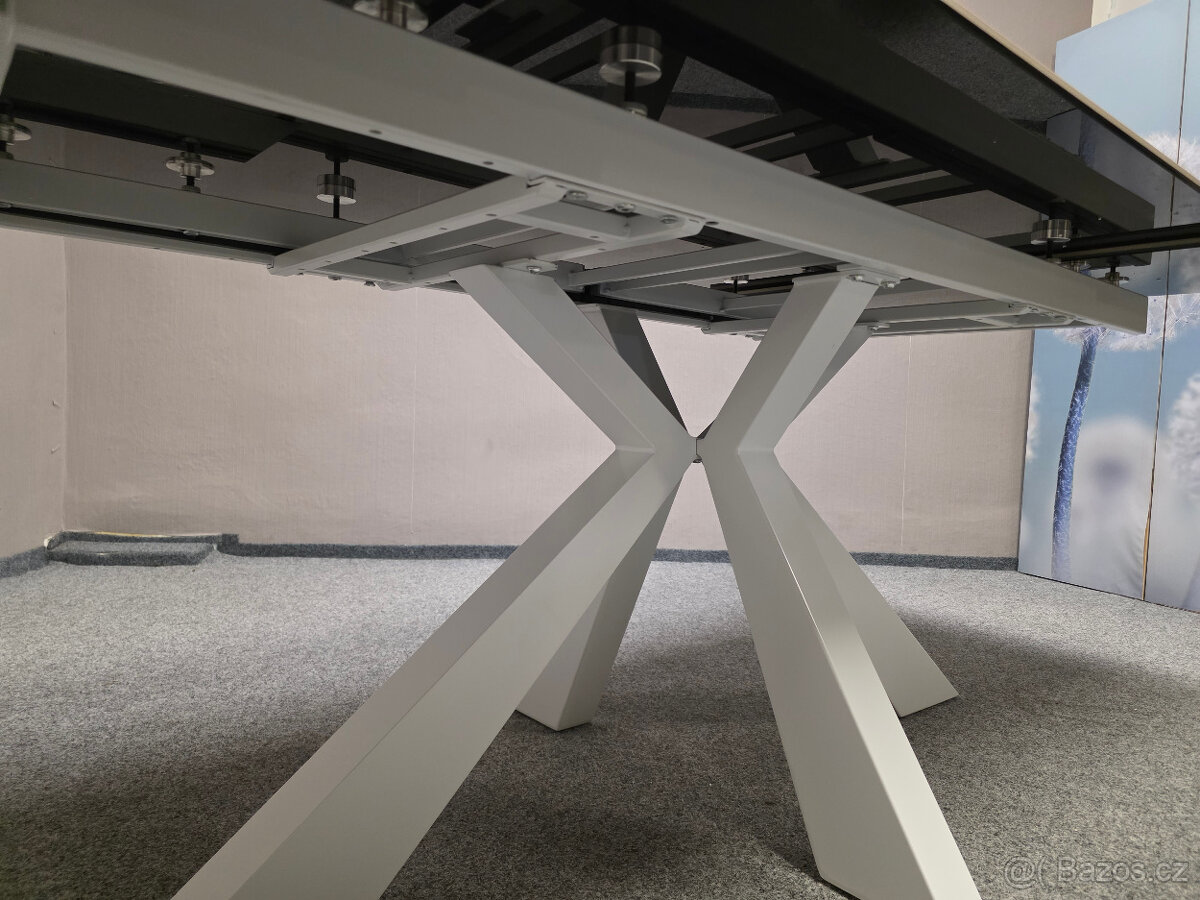 Nový luxusní bílý jídelní stůl JULES rozkládací - 4