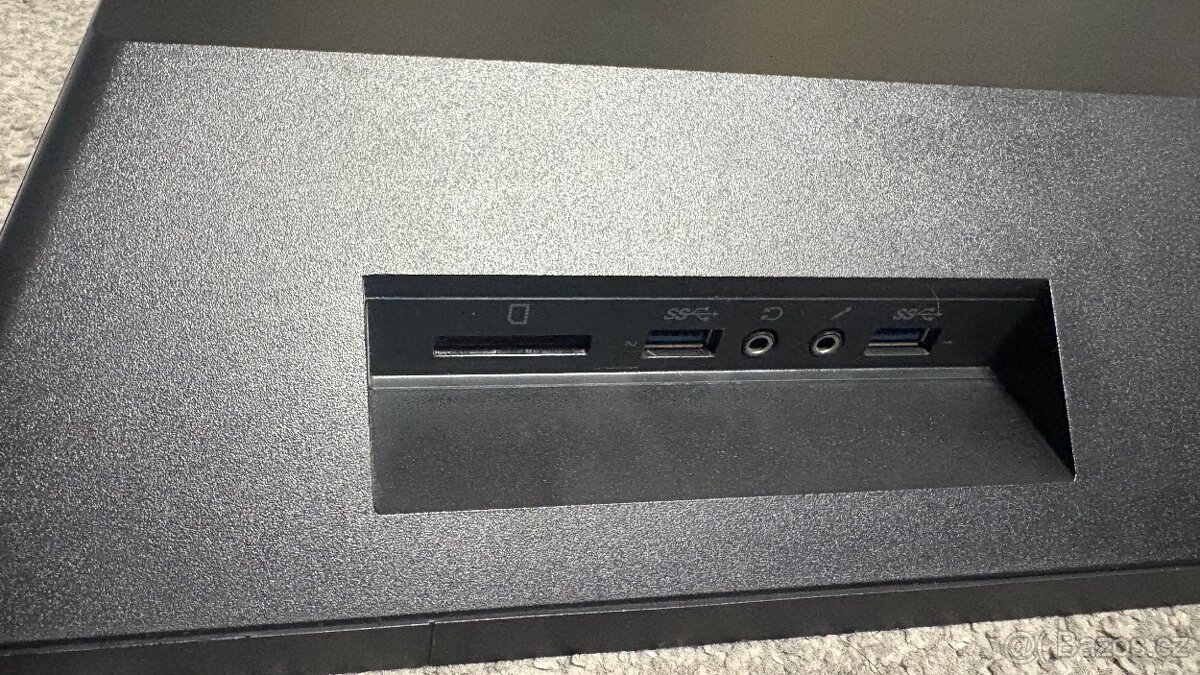 Počítač all-in-one - 4