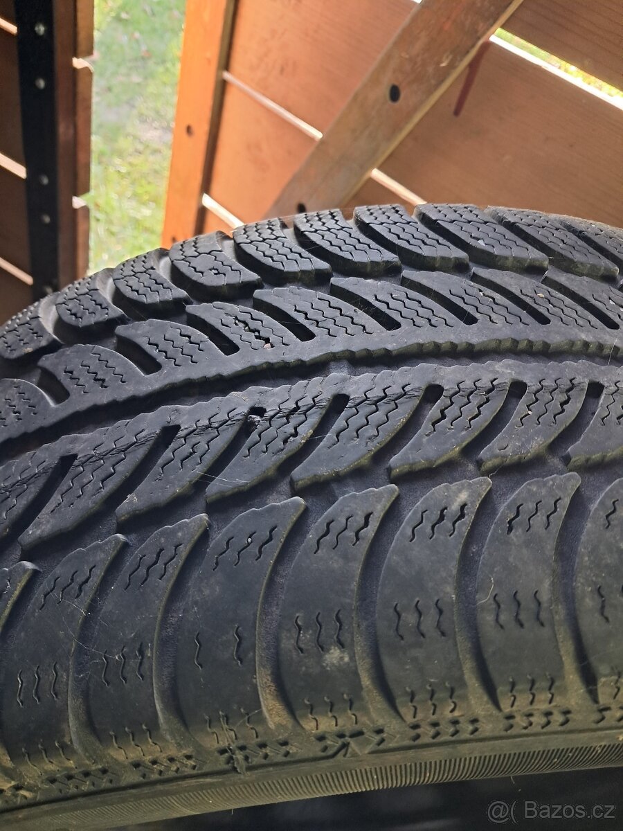 VW GOLF 4 disky + zimní pneu 205/55R16 - 4