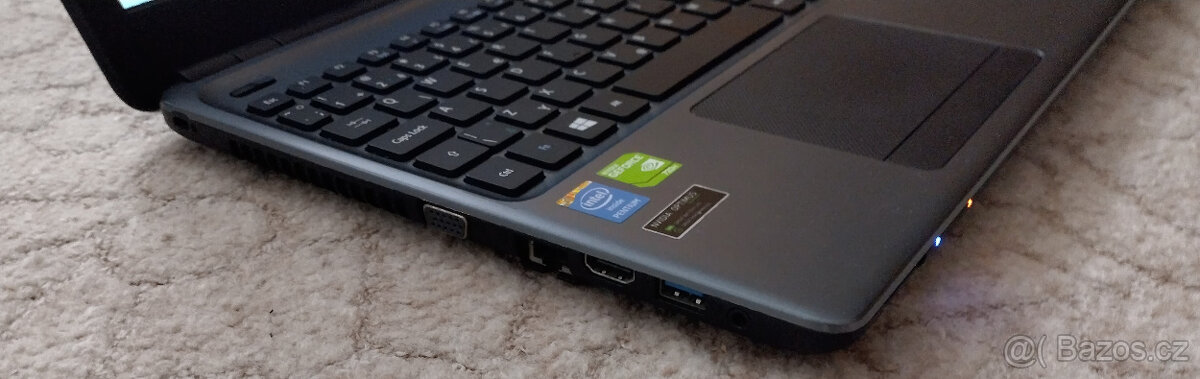 Acer Aspire E1-530G - 4