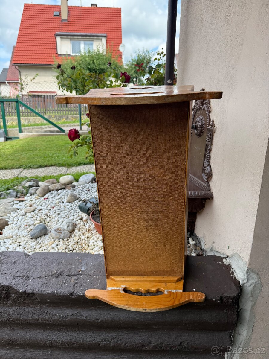 Starožitná kolébka na panenky - 4