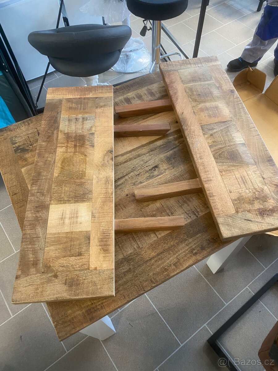 Rozkládací dřevěný jídelní stůl DIDIER 77/127 x 77 cm - 4