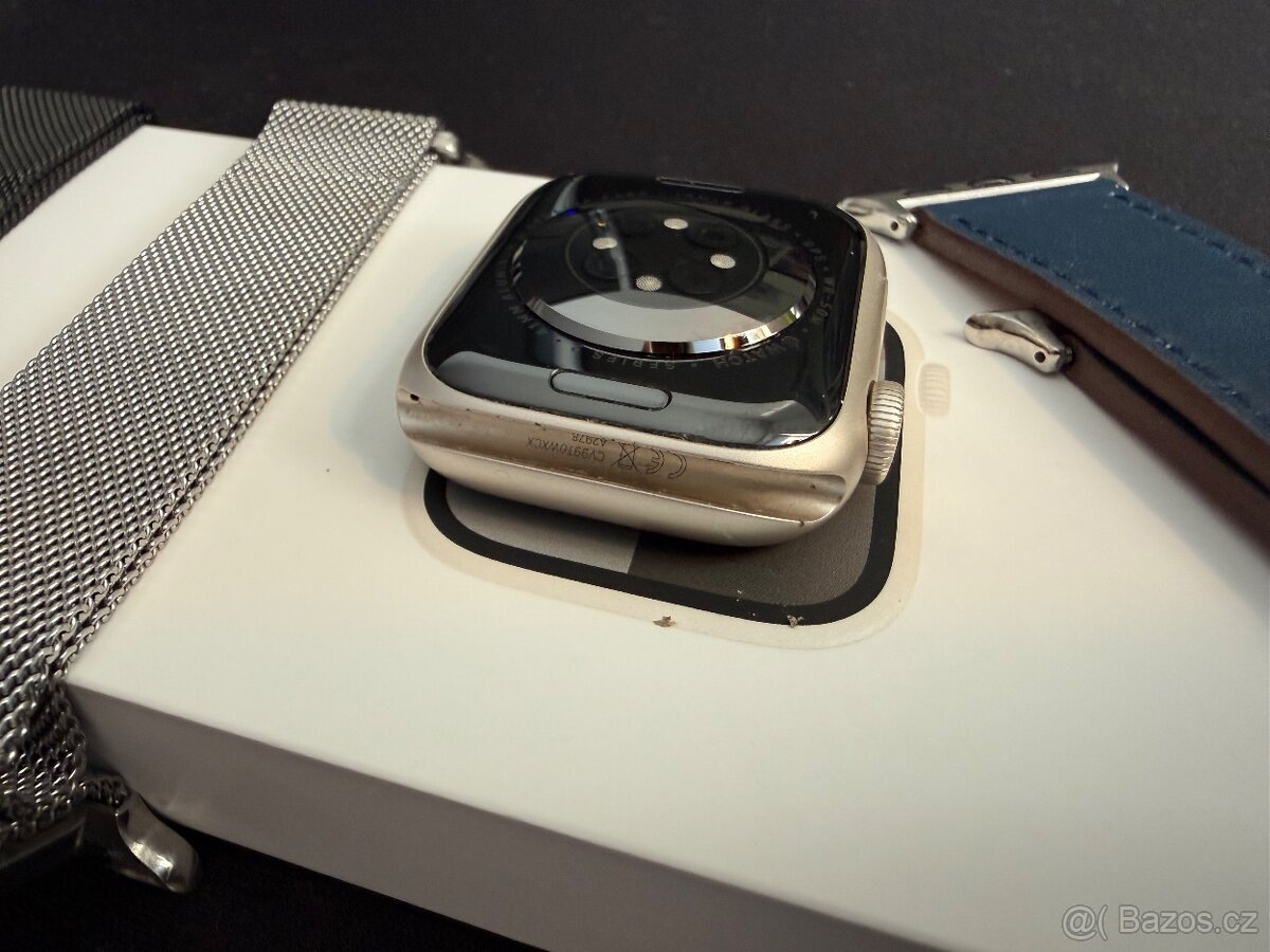 Apple Watch 9 41mm - 4