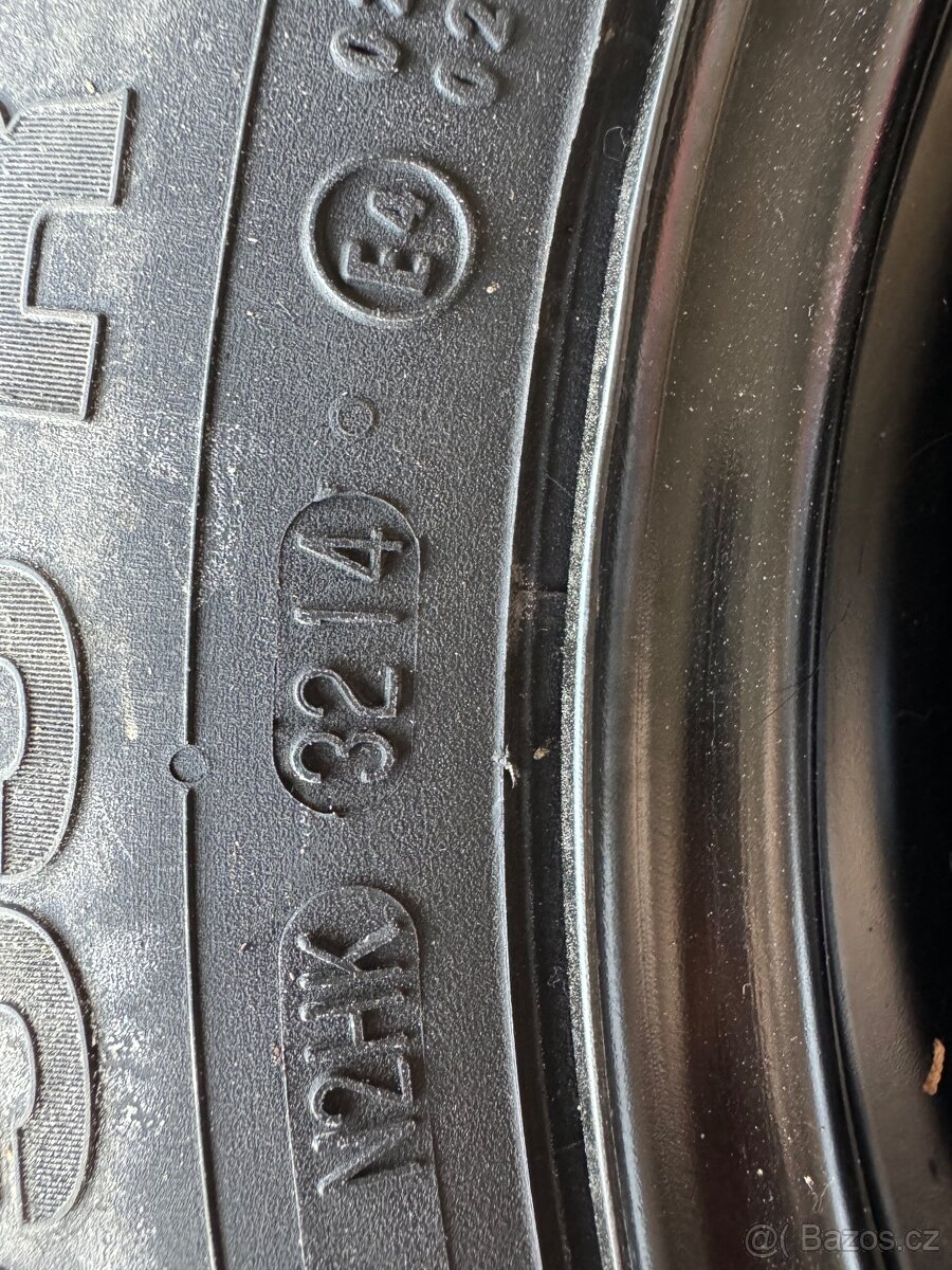 Prodám nové rezervní kolo 5x112 R16 - 4