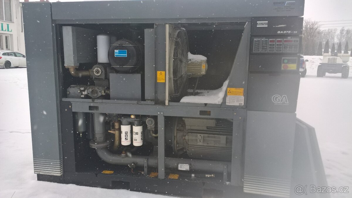 Stacionární kompresor Atlas Copco GA 375 – 7,5 - 4