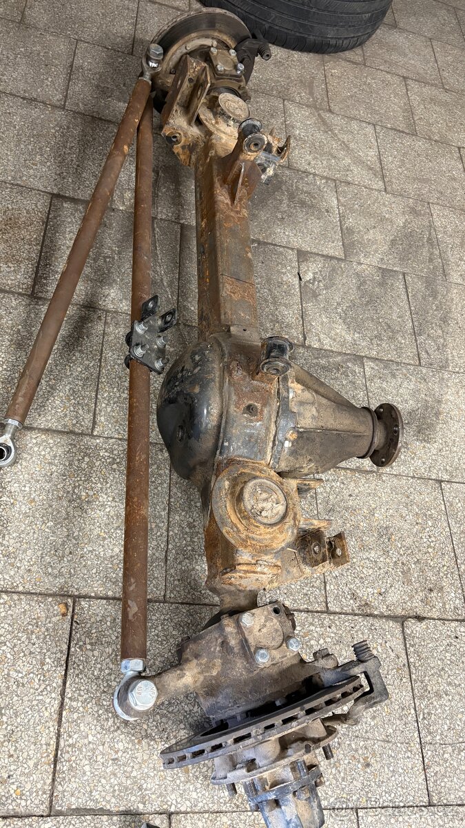 Náprava Patrol Y60 - 4