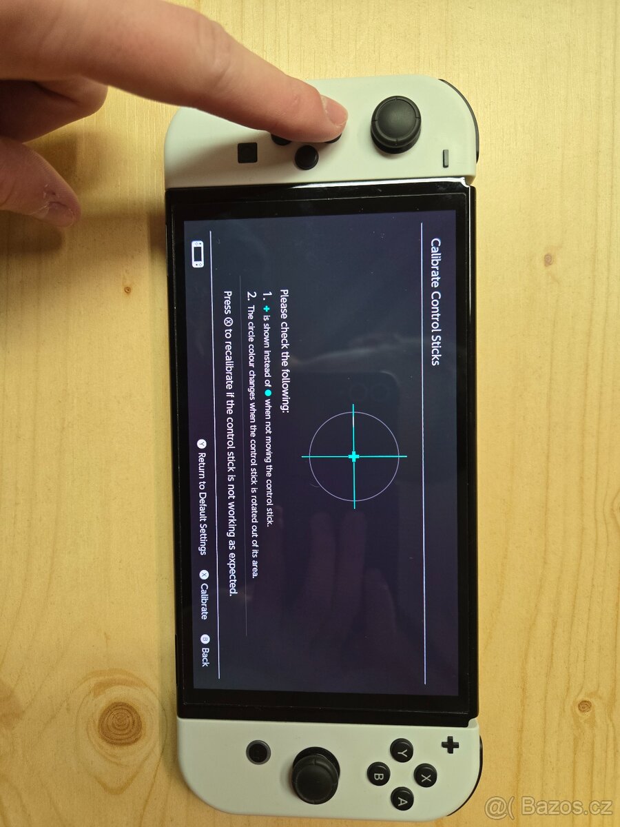 Prodám Nintendo Switch OLED + Hori Split Pad + 2× Zelda - 4