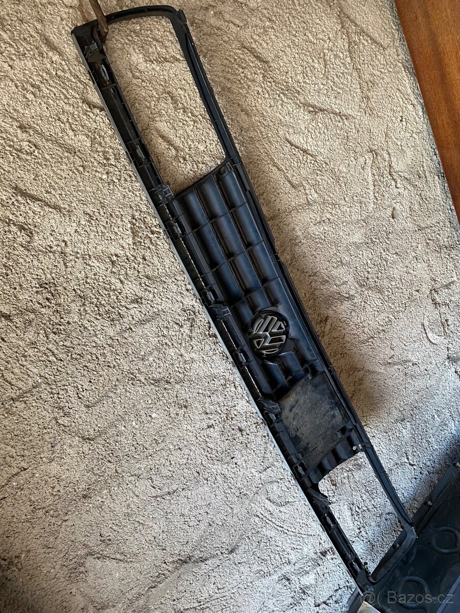 Maska VW Jetta Mk2 - 4