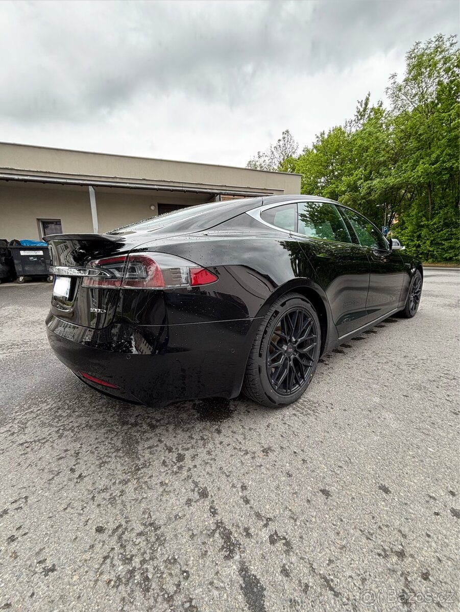 Tesla model s 100D - 4