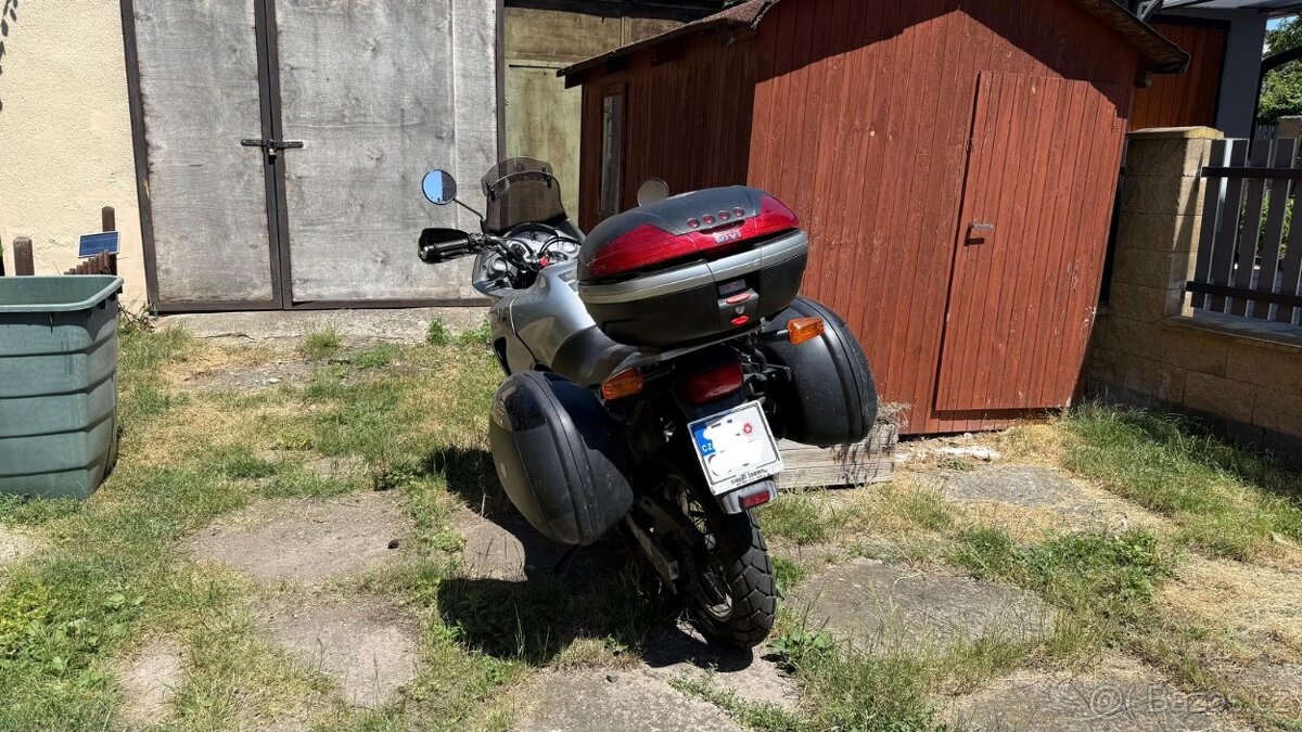 Prodám Honda Transalp XL650V.