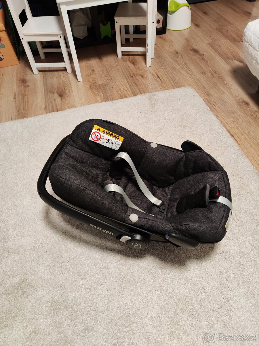 Maxi-cosi pebble + Isofix 2way - 4