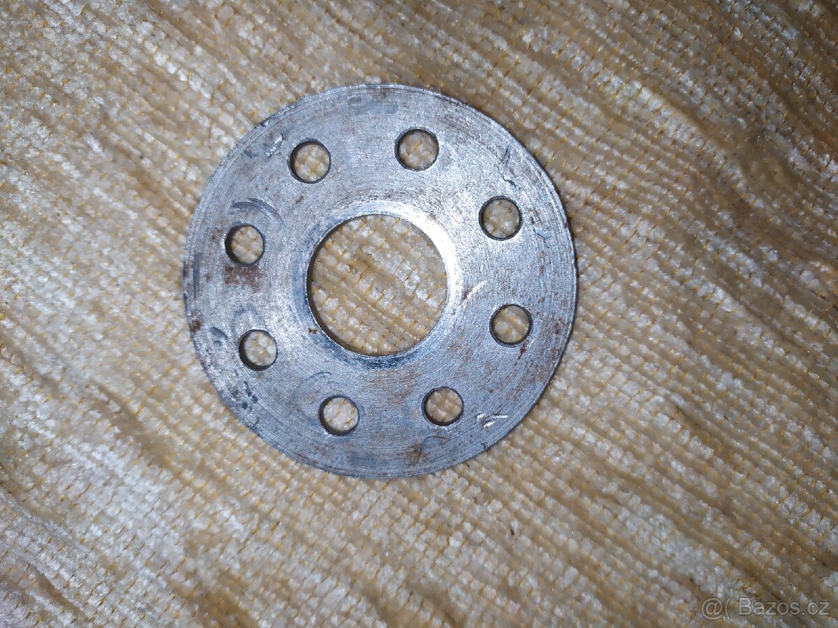 Staré náhradní díly - 4