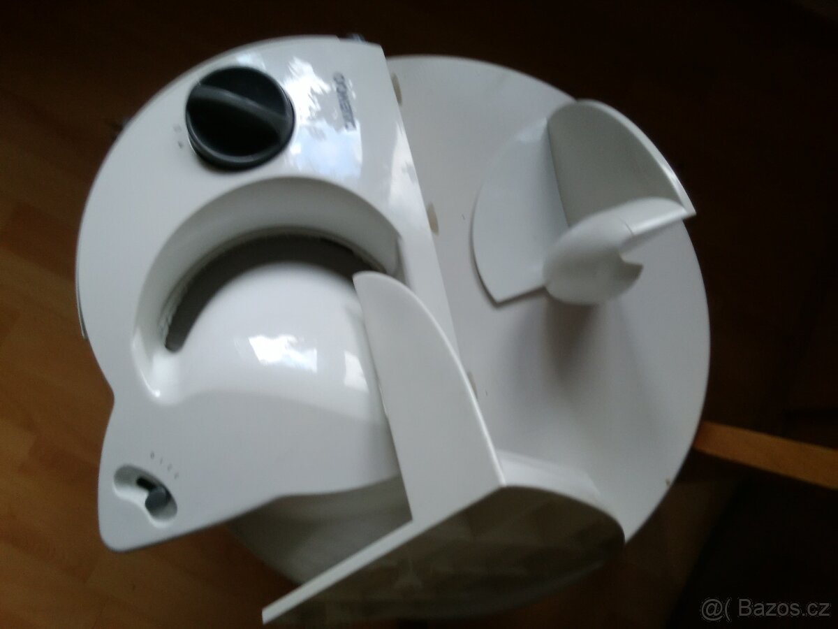 Kráječ na potraviny daewoo - 4