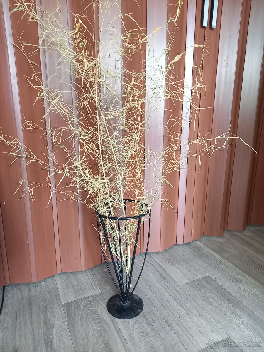 Kovový industriální stojan - 4