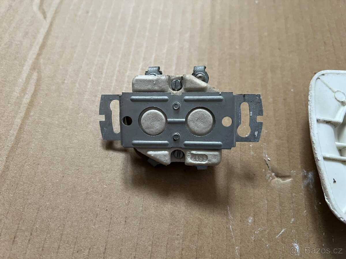 Staré elektro - Zásuvka Retro č.1 - 4