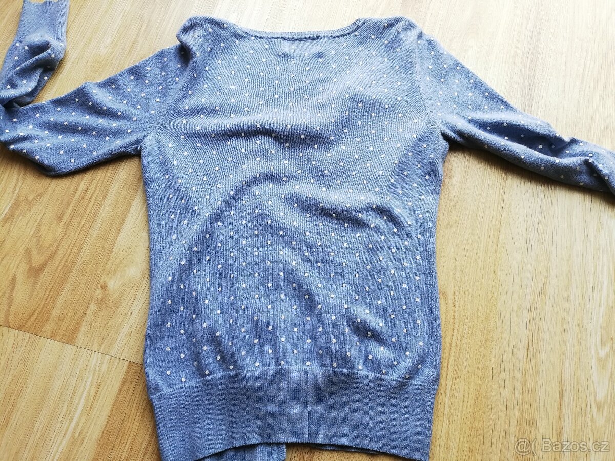 dámský svetřík na knoflíky vel. XS/34/6 - 4