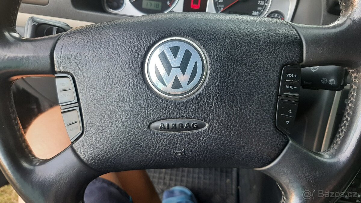 Volkswagen Sharan - 4